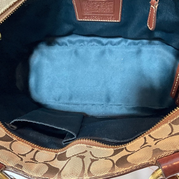 Coach fall colored signature patchwork   55-B1a - Picture 9 of 9